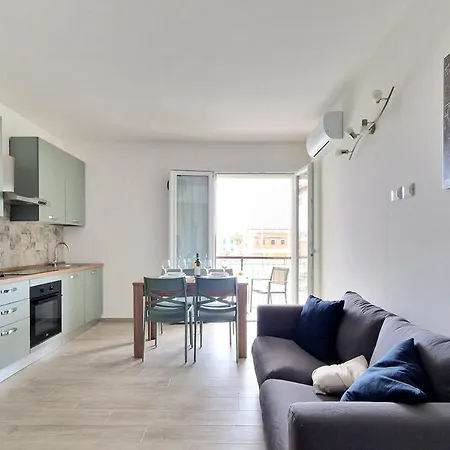 Centro Wi-fi Train Station Near The Sea